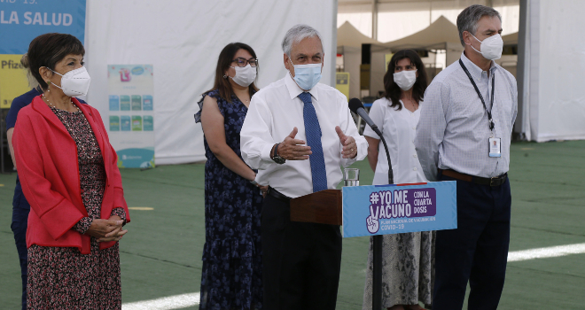 Presidente Piñera anuncia acuerdo por dos millones de vacunas con Moderna para garantizar cuarta dosis a todos los chilenos: “Lo hacemos porque así protegemos mejor su vida, protegemos mejor su salud”